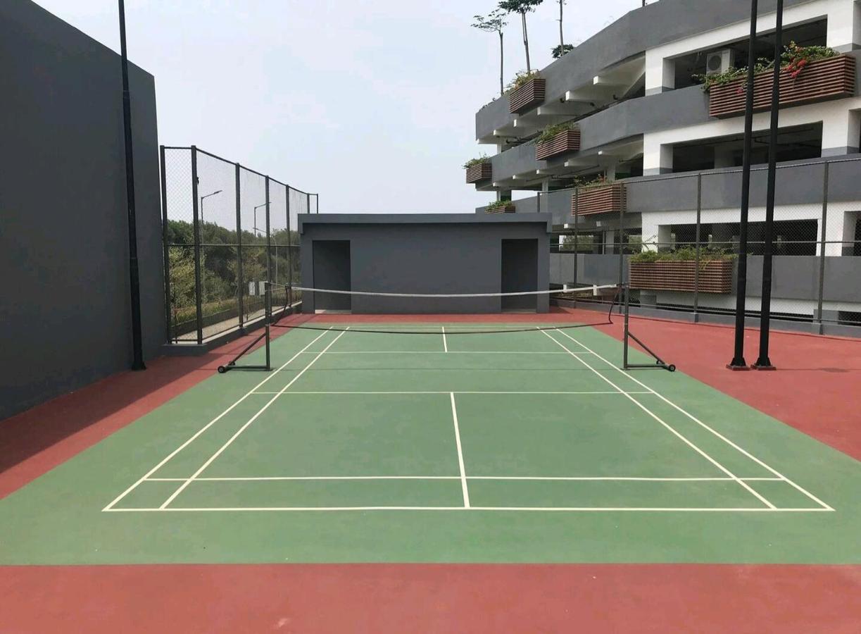 Studio Sea View Apartment At Gold Coast Pik By Mysweethome Yakarta Exterior foto