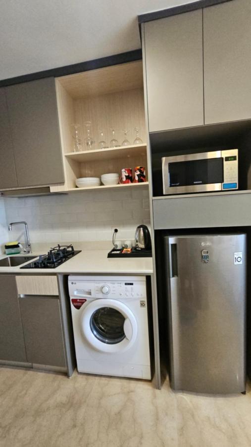 Studio Sea View Apartment At Gold Coast Pik By Mysweethome Yakarta Exterior foto