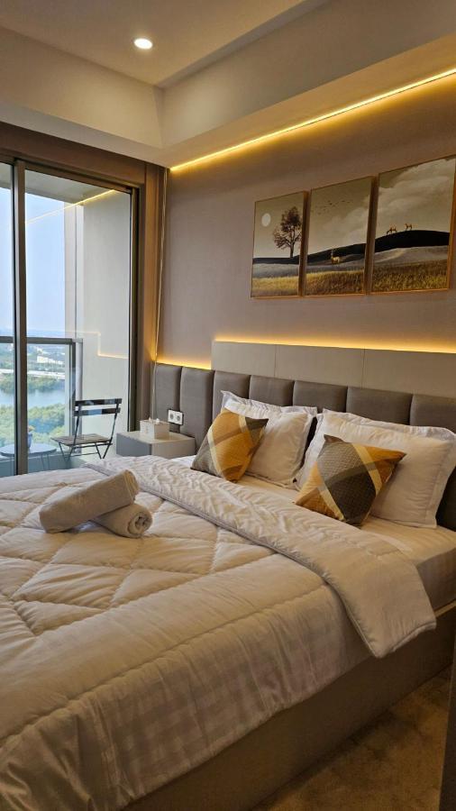 Studio Sea View Apartment At Gold Coast Pik By Mysweethome Yakarta Exterior foto