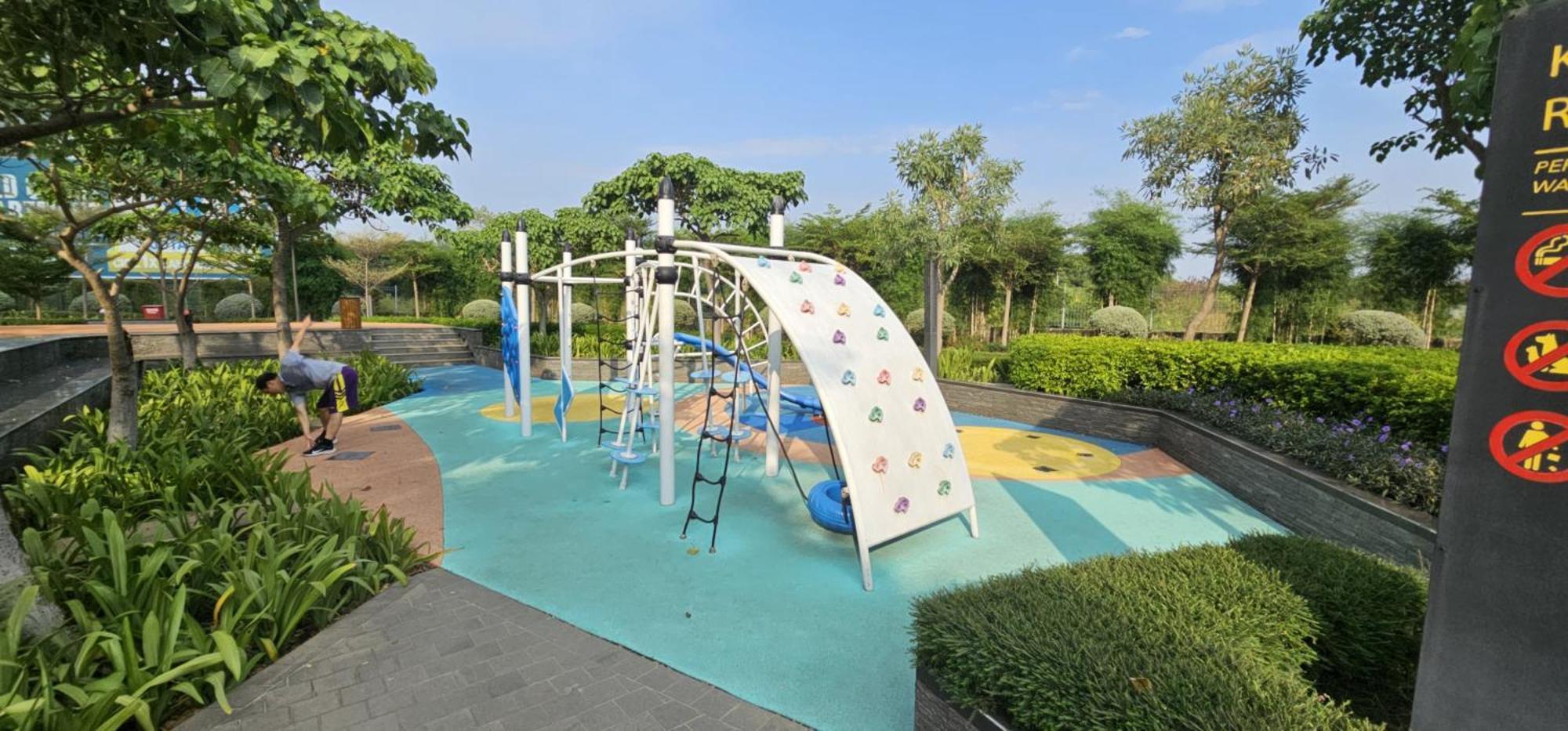 Studio Sea View Apartment At Gold Coast Pik By Mysweethome Yakarta Exterior foto