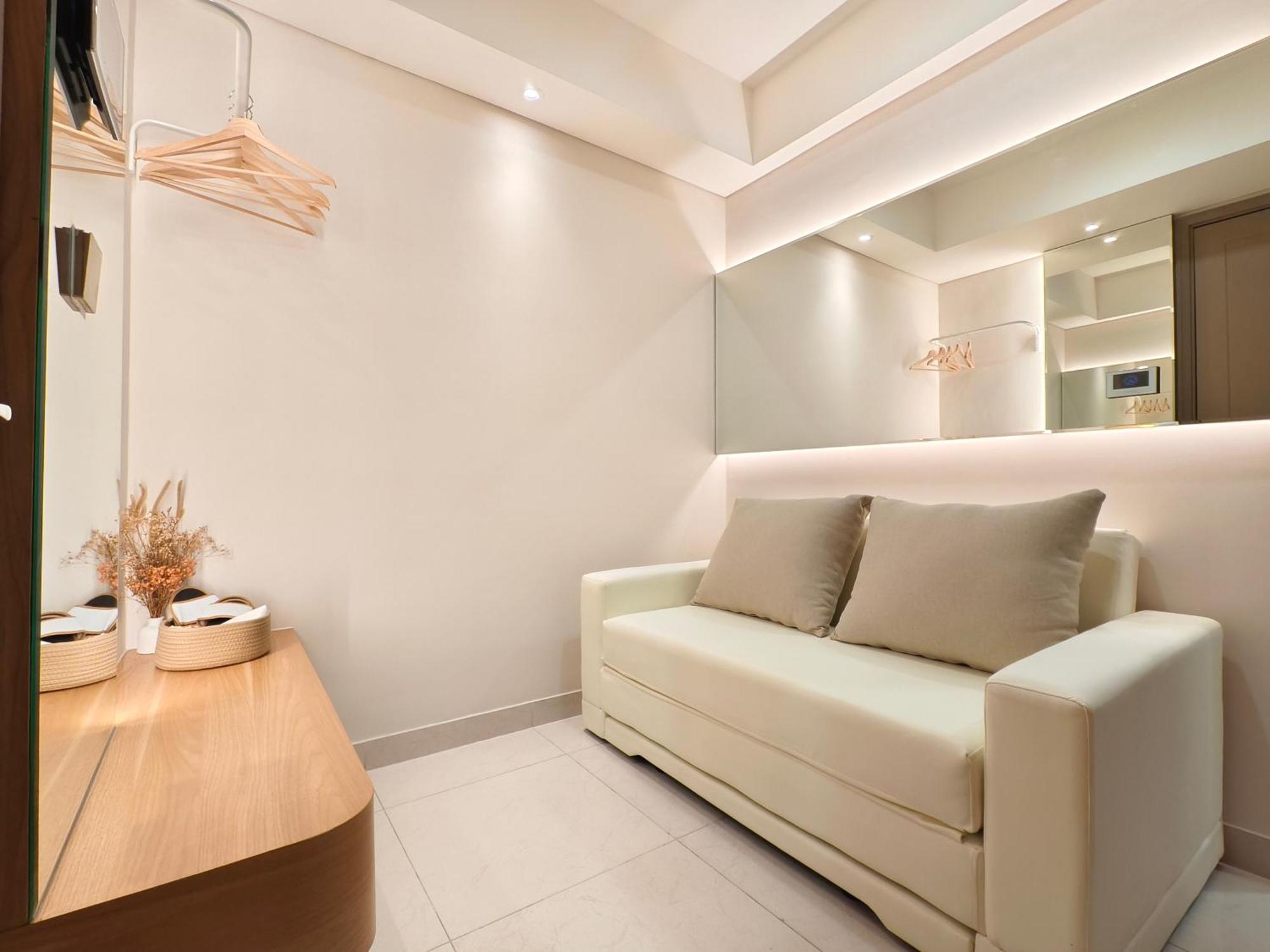 Studio Sea View Apartment At Gold Coast Pik By Mysweethome Yakarta Exterior foto